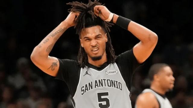 九游用户空间-后场三枪？后场三坑！马刺三后卫拖累文班亚马